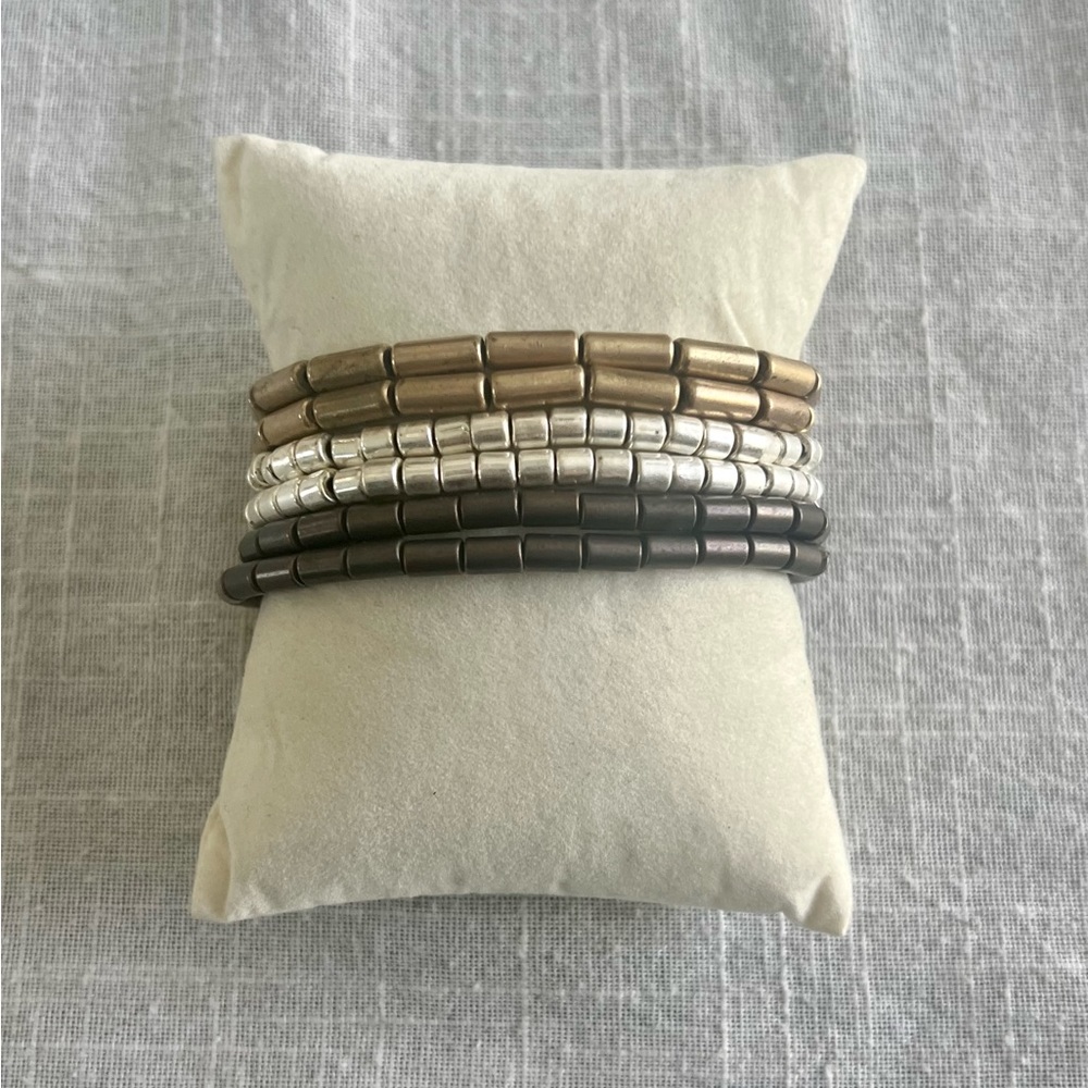 Bracelets - Picture 2 of 2